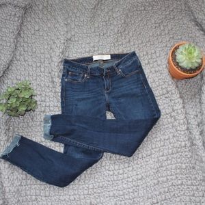 dark wash skinny jeans